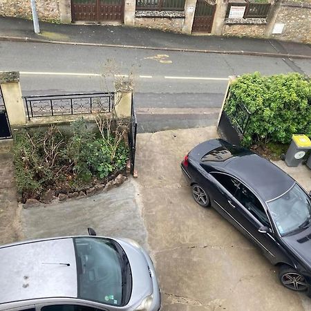 3 Pieces Calme, Terrasse Et Parking Prive Διαμέρισμα Courcouronnes Εξωτερικό φωτογραφία