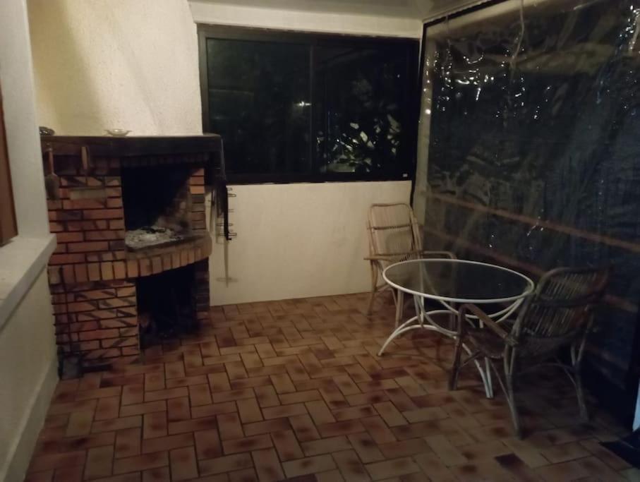 3 Pieces Calme, Terrasse Et Parking Prive Διαμέρισμα Courcouronnes Εξωτερικό φωτογραφία