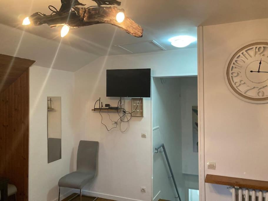 3 Pieces Calme, Terrasse Et Parking Prive Διαμέρισμα Courcouronnes Εξωτερικό φωτογραφία