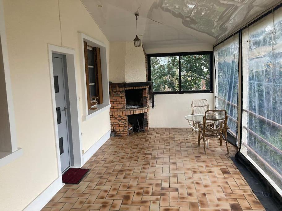 3 Pieces Calme, Terrasse Et Parking Prive Διαμέρισμα Courcouronnes Εξωτερικό φωτογραφία